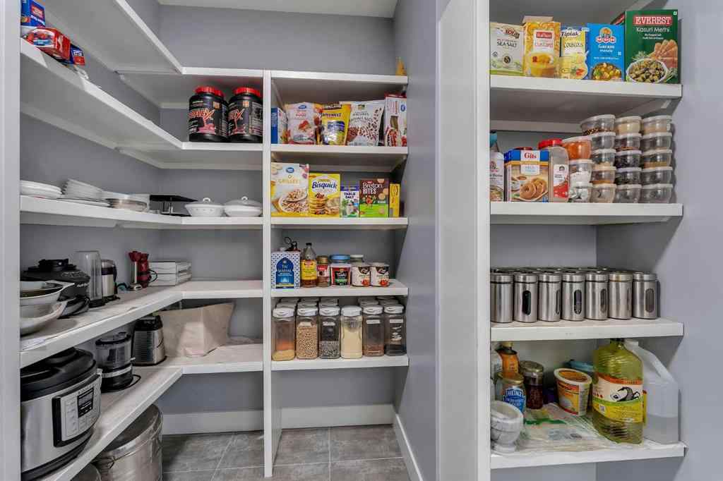 MLS® A2265169 - 7 Waterford Heights  in NONE Chestermere, Residential