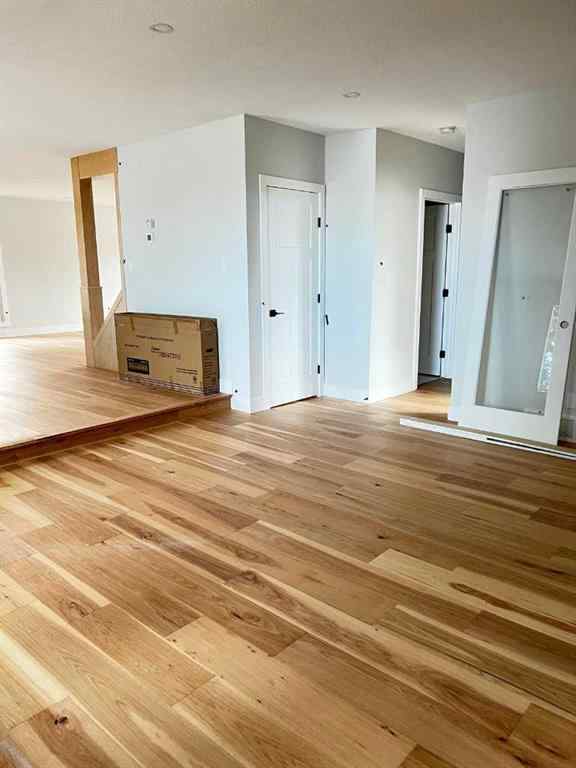 MLS&reg; # A2265172 - 39 Whitlock Close NE in Whitehorn Calgary, Residential Open Houses