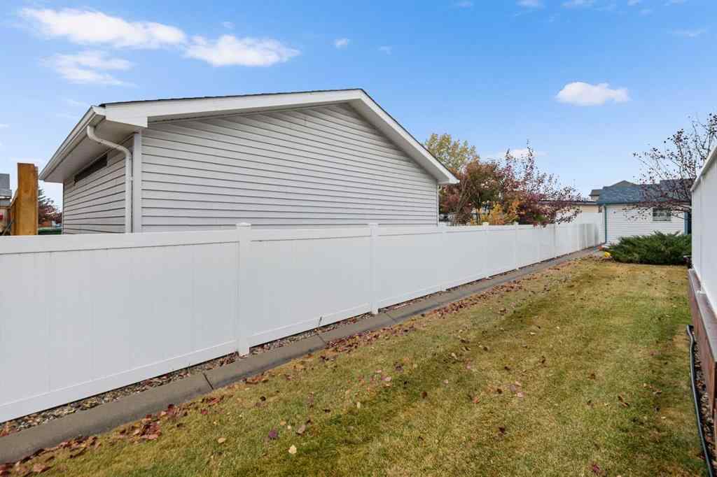 MLS® A2265173 - Unit #29 12 Woodside Rise NW in Woodside Airdrie, Residential