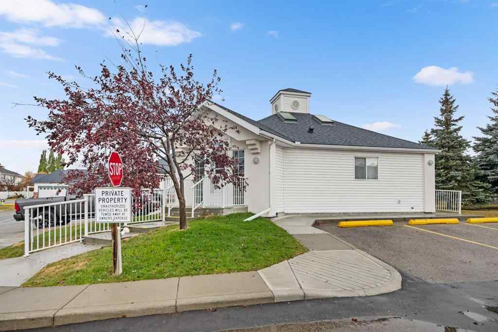 MLS® A2265173 - Unit #29 12 Woodside Rise NW in Woodside Airdrie, Residential