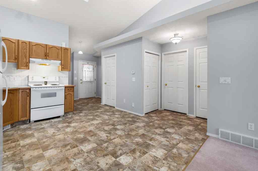 MLS® A2265173 - Unit #29 12 Woodside Rise NW in Woodside Airdrie, Residential