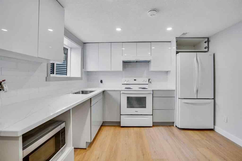 MLS® A2265176 - 146 Springwood Drive SW in Southwood Calgary, Residential