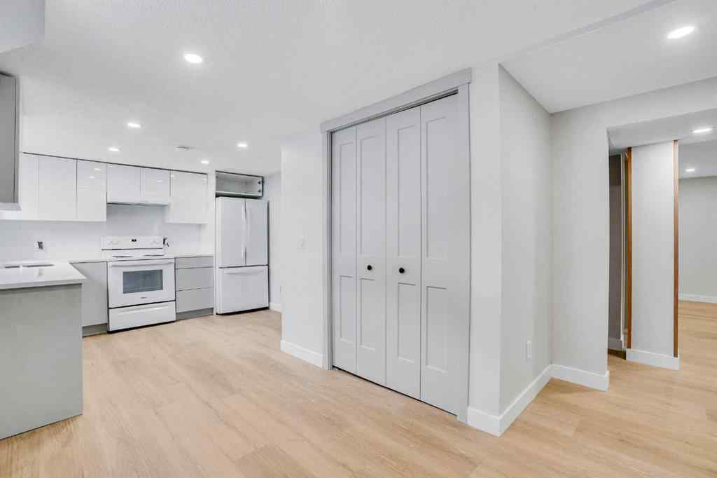 MLS® A2265176 - 146 Springwood Drive SW in Southwood Calgary, Residential