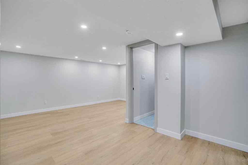 MLS® A2265176 - 146 Springwood Drive SW in Southwood Calgary, Residential