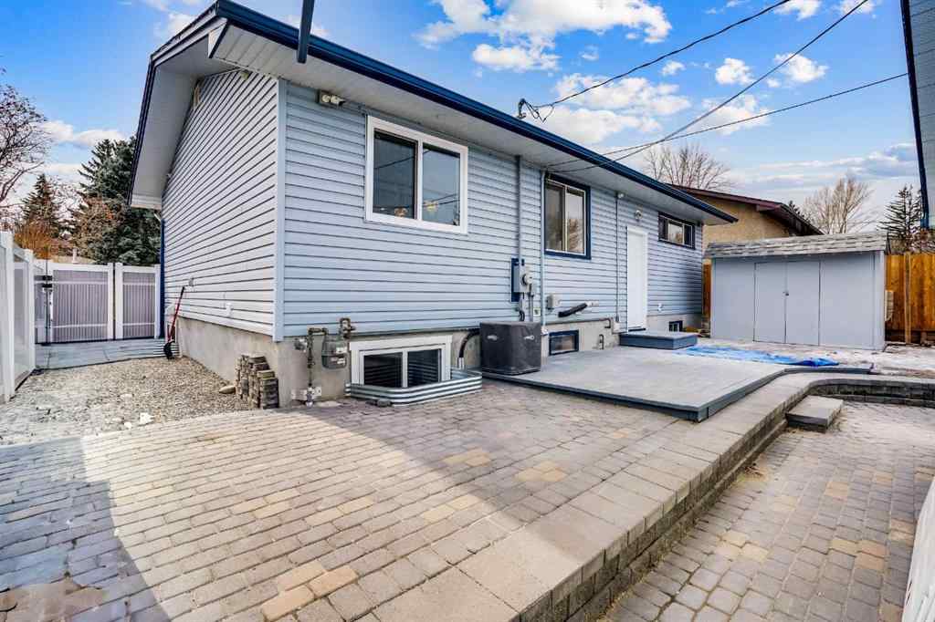MLS® A2265176 - 146 Springwood Drive SW in Southwood Calgary, Residential