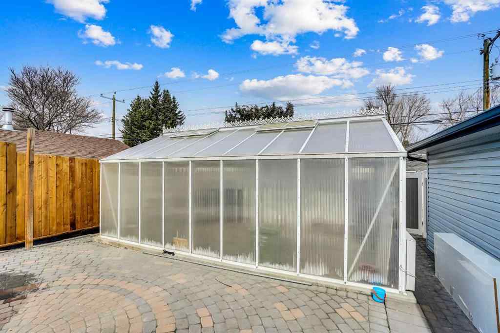 MLS® A2265176 - 146 Springwood Drive SW in Southwood Calgary, Residential