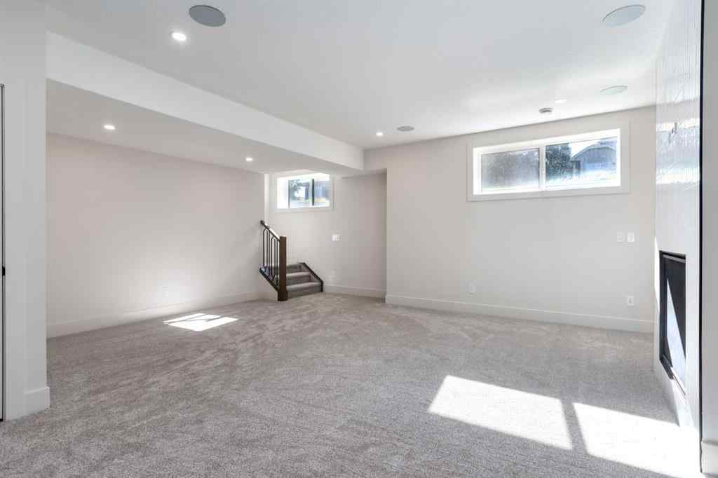 MLS® A2265179 - 716 18 Avenue NW in Mount Pleasant Calgary, Residential