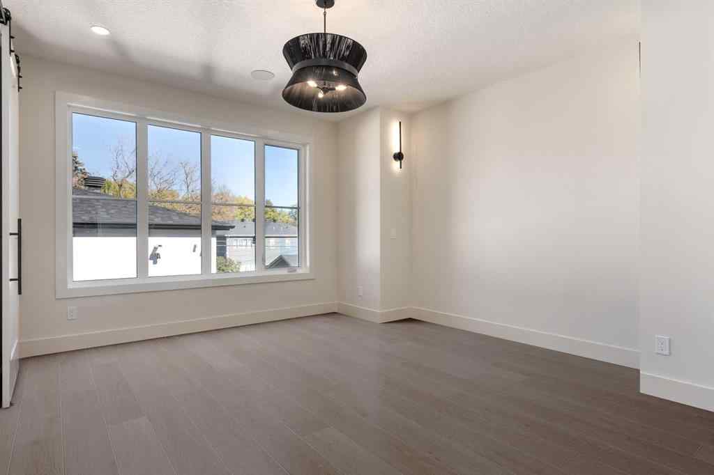 MLS® A2265179 - 716 18 Avenue NW in Mount Pleasant Calgary, Residential