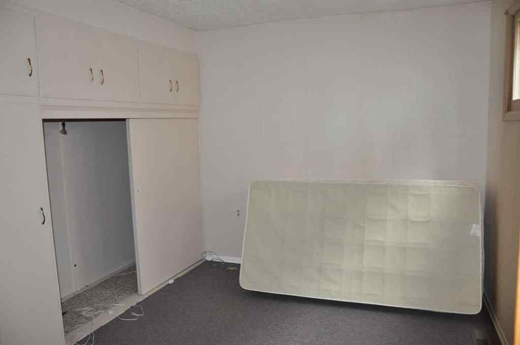 MLS® A2265180 - 1607 10 Avenue S in Victoria Park Lethbridge, Residential