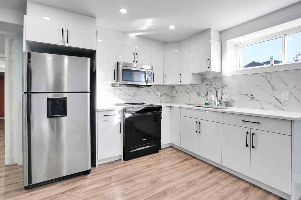 MLS® A2265182 - 3 Saddleland Crescent NE in Saddle Ridge Calgary, Residential