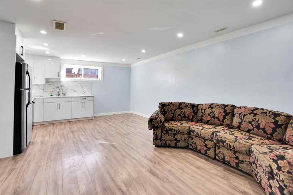 MLS® A2265182 - 3 Saddleland Crescent NE in Saddle Ridge Calgary, Residential