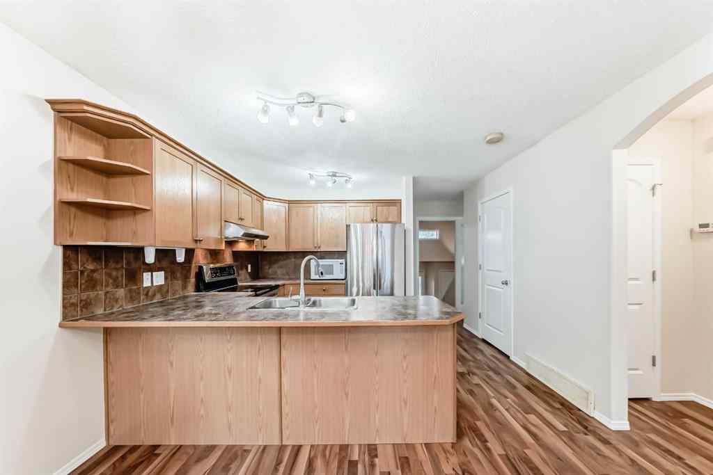 MLS® A2265183 - 576 Stonegate Way NW in Stonegate Airdrie, Residential