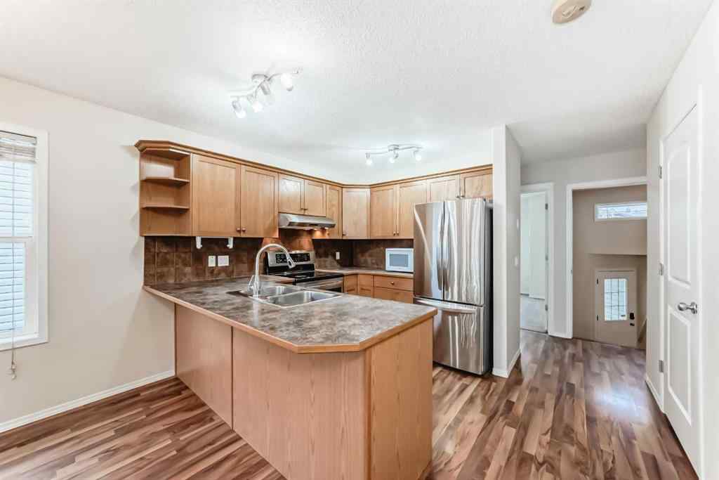 MLS® A2265183 - 576 Stonegate Way NW in Stonegate Airdrie, Residential