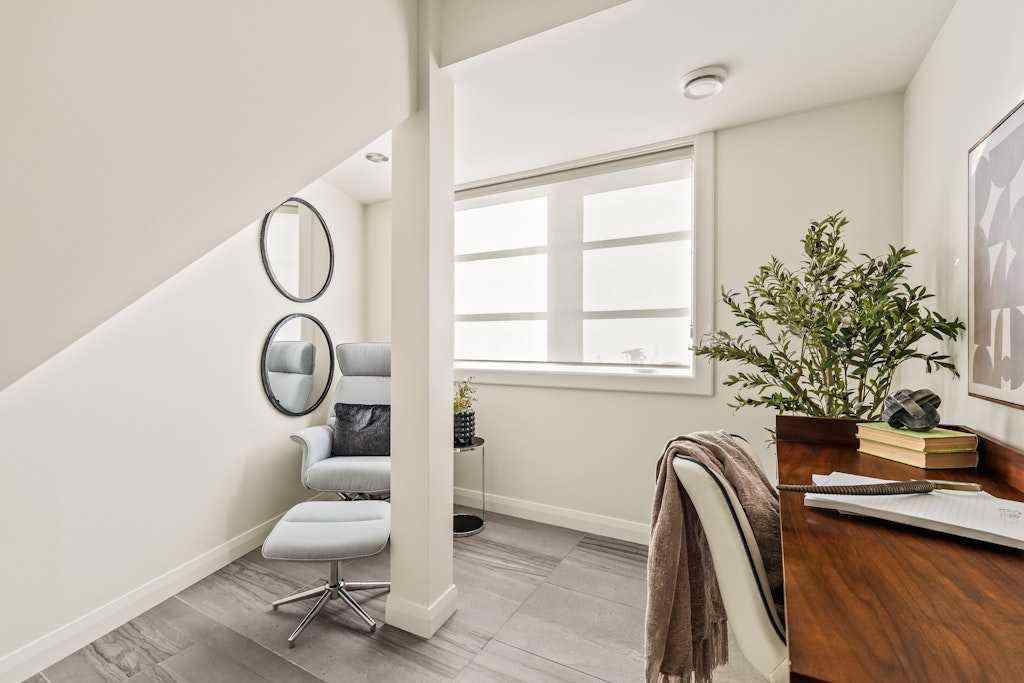 MLS® A2265185 - 125 41 Avenue SW in Parkhill Calgary, Residential