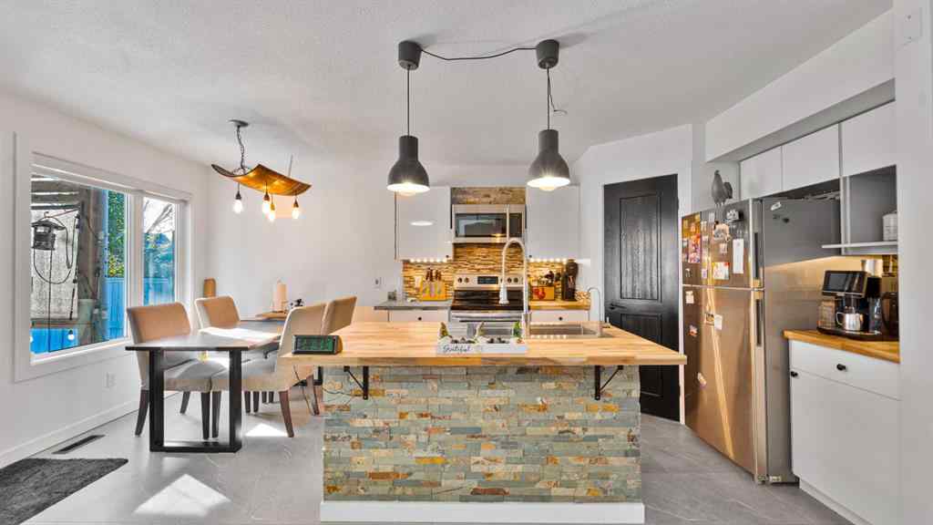 MLS® A2265186 - 148 Covepark Close NE in Coventry Hills Calgary, Residential