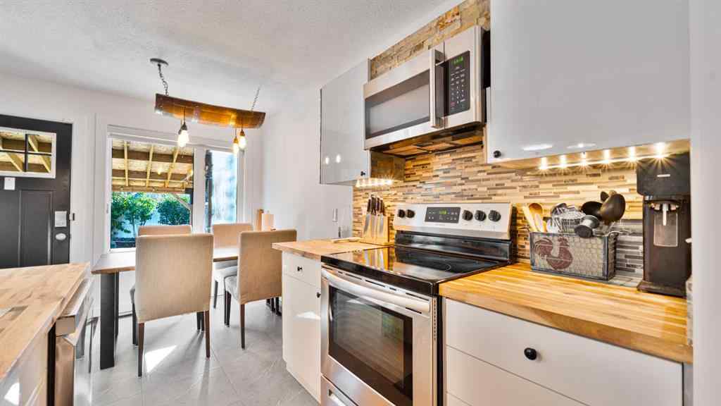 MLS® A2265186 - 148 Covepark Close NE in Coventry Hills Calgary, Residential