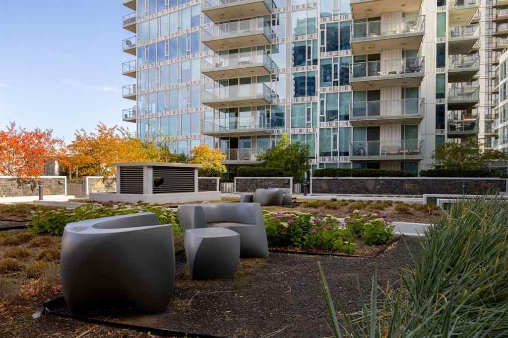 MLS® A2265188 - Unit #301 510 6 Avenue SE in Downtown East Village Calgary, Residential