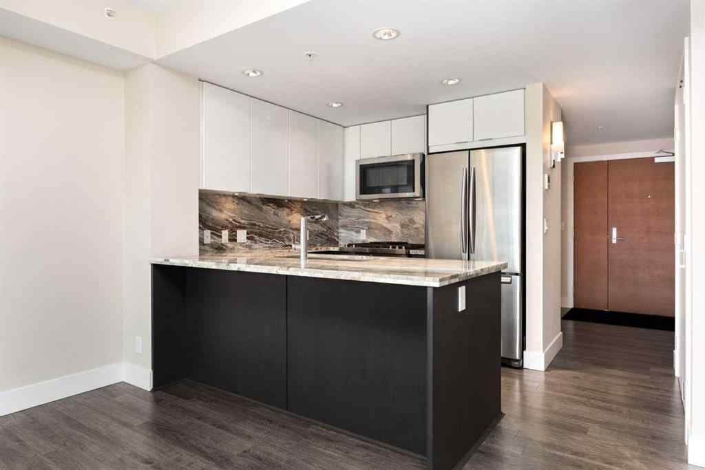 MLS® A2265188 - Unit #301 510 6 Avenue SE in Downtown East Village Calgary, Residential