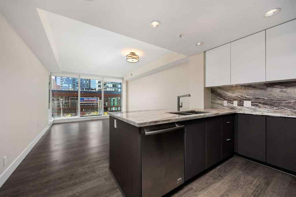 MLS® A2265188 - Unit #301 510 6 Avenue SE in Downtown East Village Calgary, Residential