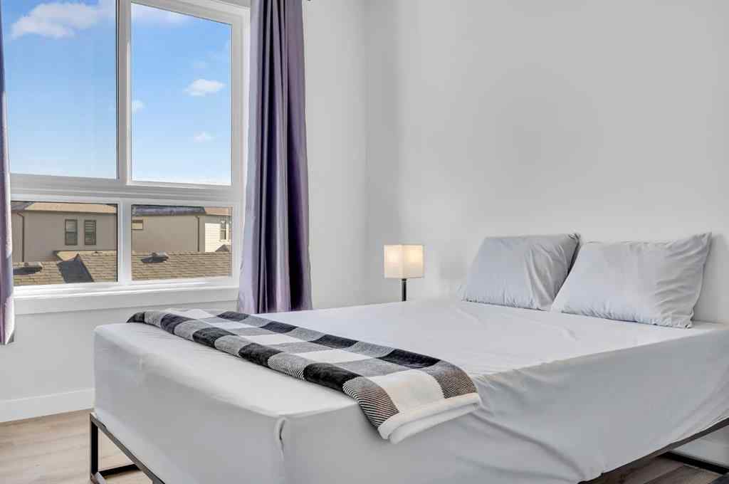 MLS® A2265189 - 32 Silverton Glen Green SW in Silverado Calgary, Residential