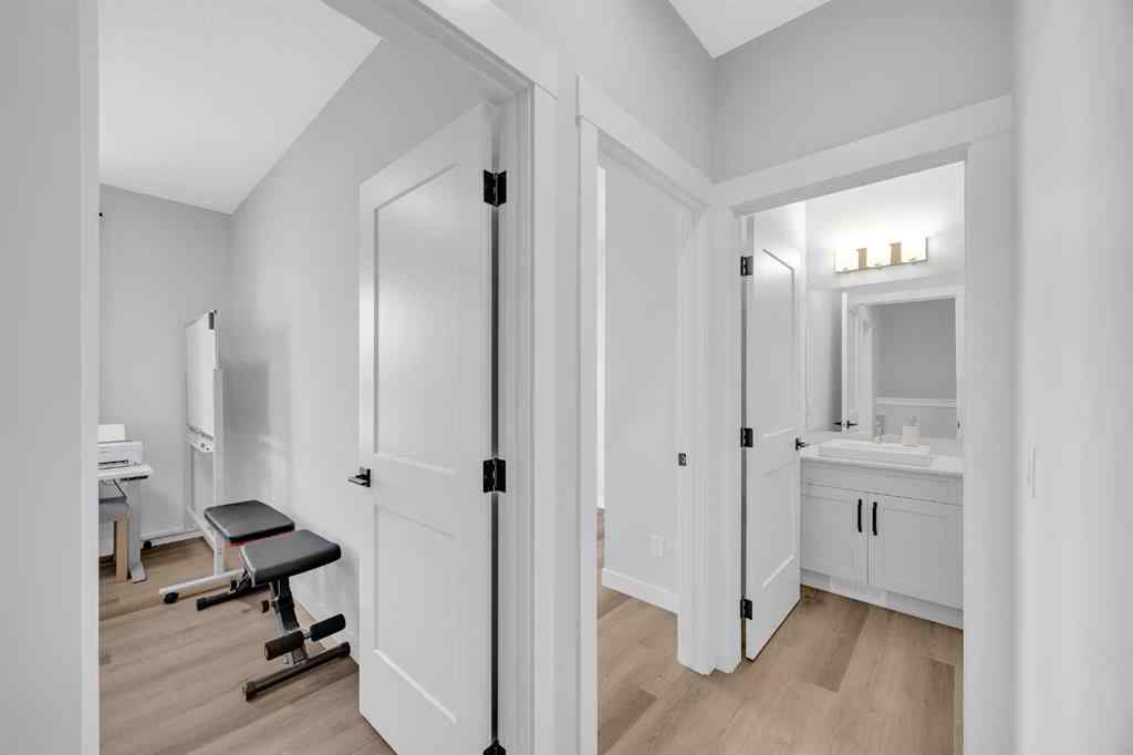 MLS® A2265189 - 32 Silverton Glen Green SW in Silverado Calgary, Residential