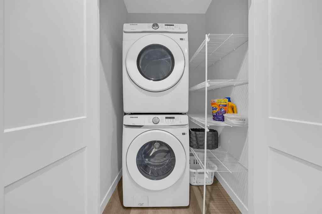 MLS® A2265189 - 32 Silverton Glen Green SW in Silverado Calgary, Residential