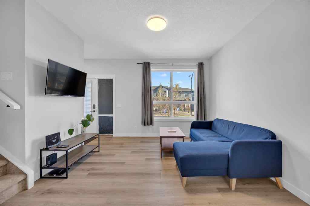 MLS® A2265189 - 32 Silverton Glen Green SW in Silverado Calgary, Residential