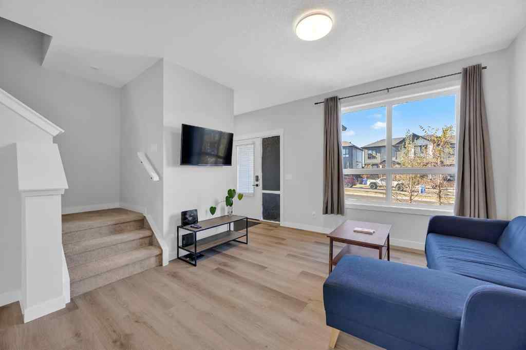 MLS® A2265189 - 32 Silverton Glen Green SW in Silverado Calgary, Residential