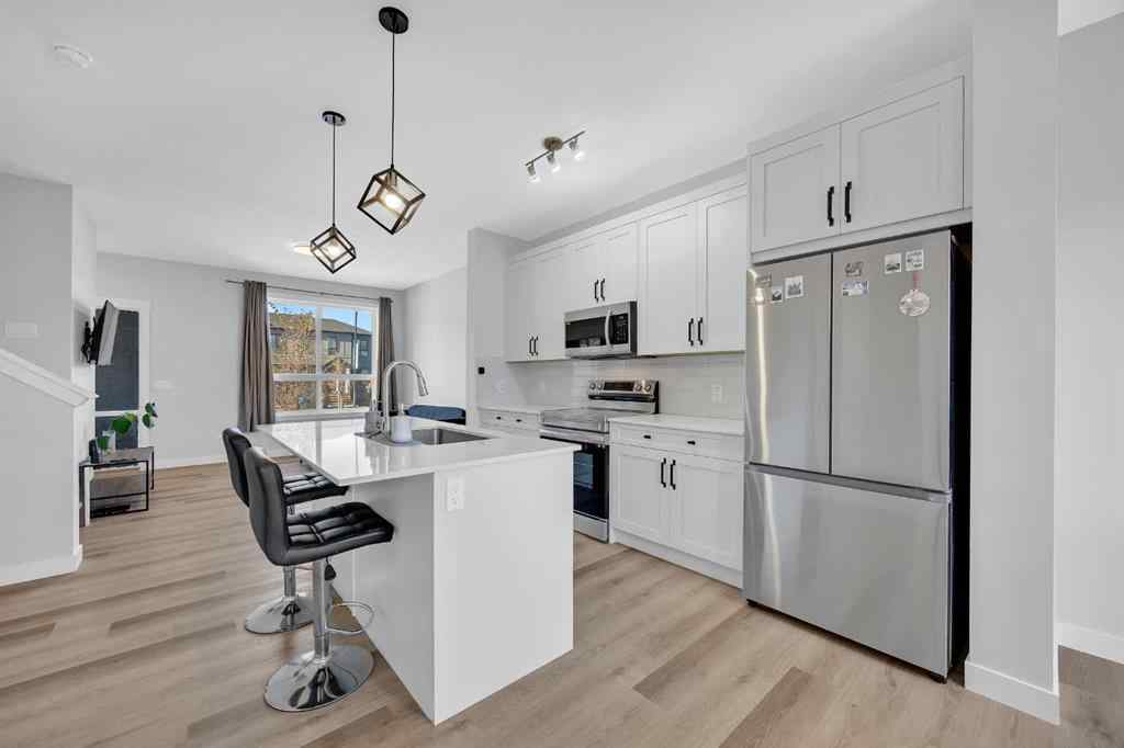 MLS® A2265189 - 32 Silverton Glen Green SW in Silverado Calgary, Residential