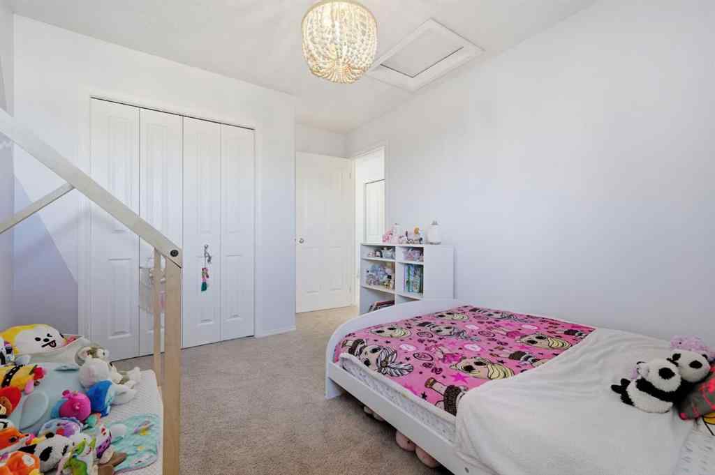 MLS® A2265190 - 587 Panora Way NW in Panorama Hills Calgary, Residential