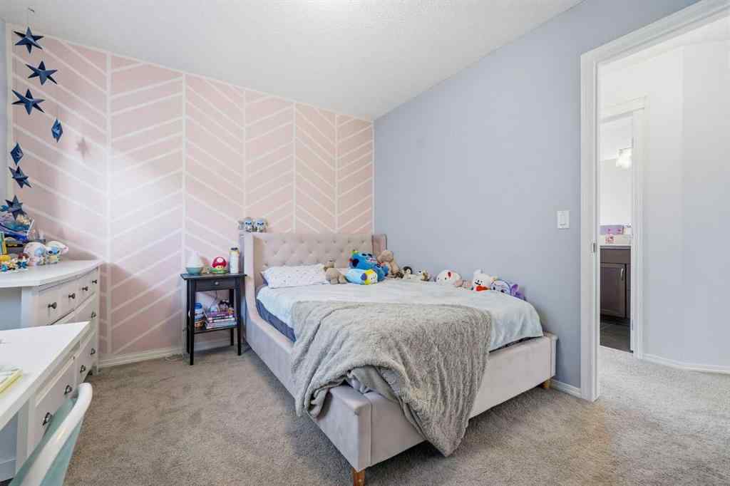 MLS® A2265190 - 587 Panora Way NW in Panorama Hills Calgary, Residential