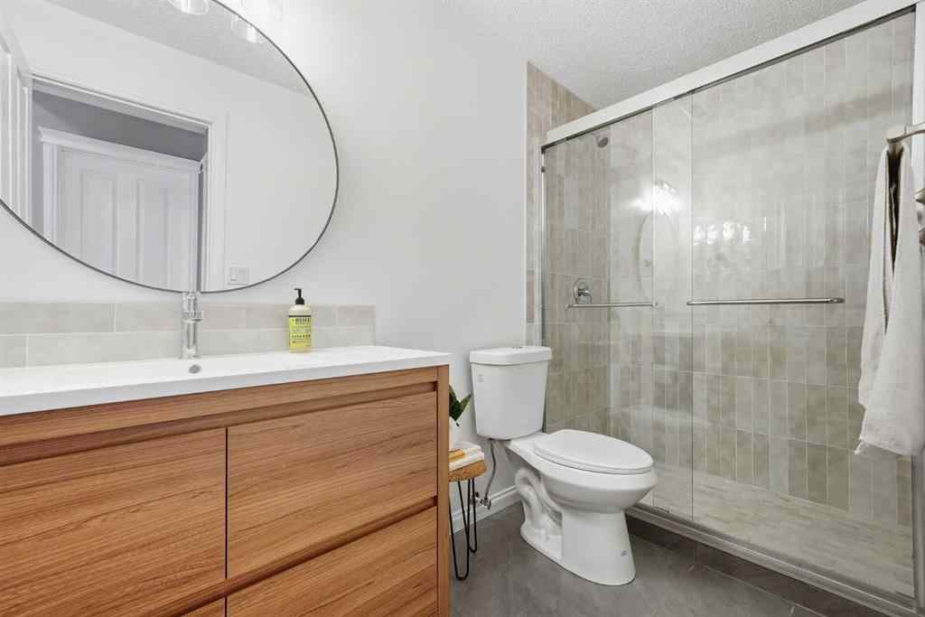 MLS® A2265190 - 587 Panora Way NW in Panorama Hills Calgary, Residential