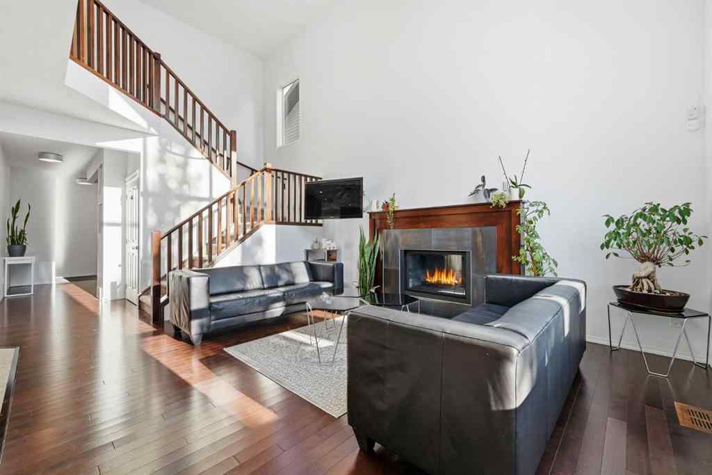 MLS® A2265190 - 587 Panora Way NW in Panorama Hills Calgary, Residential