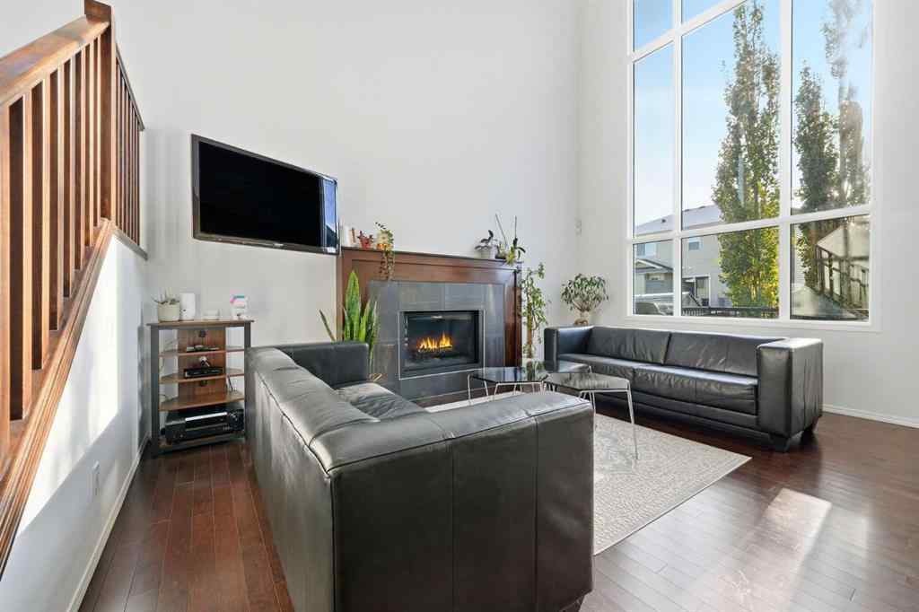 MLS® A2265190 - 587 Panora Way NW in Panorama Hills Calgary, Residential