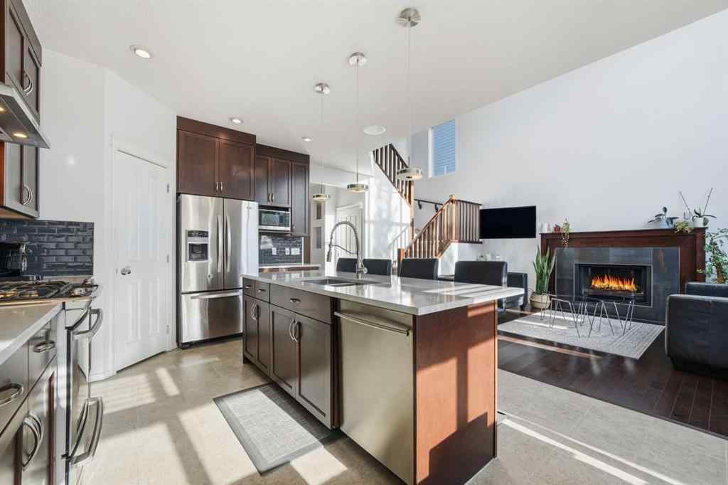 MLS® A2265190 - 587 Panora Way NW in Panorama Hills Calgary, Residential