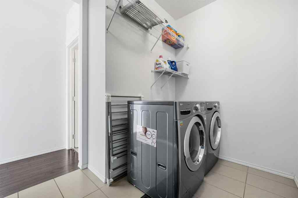 MLS® A2265190 - 587 Panora Way NW in Panorama Hills Calgary, Residential