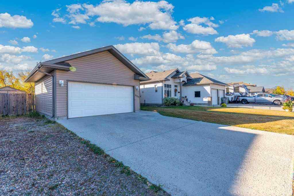 MLS® A2265196 - 6711 39A Street  in Parkview Estates Lloydminster, Residential