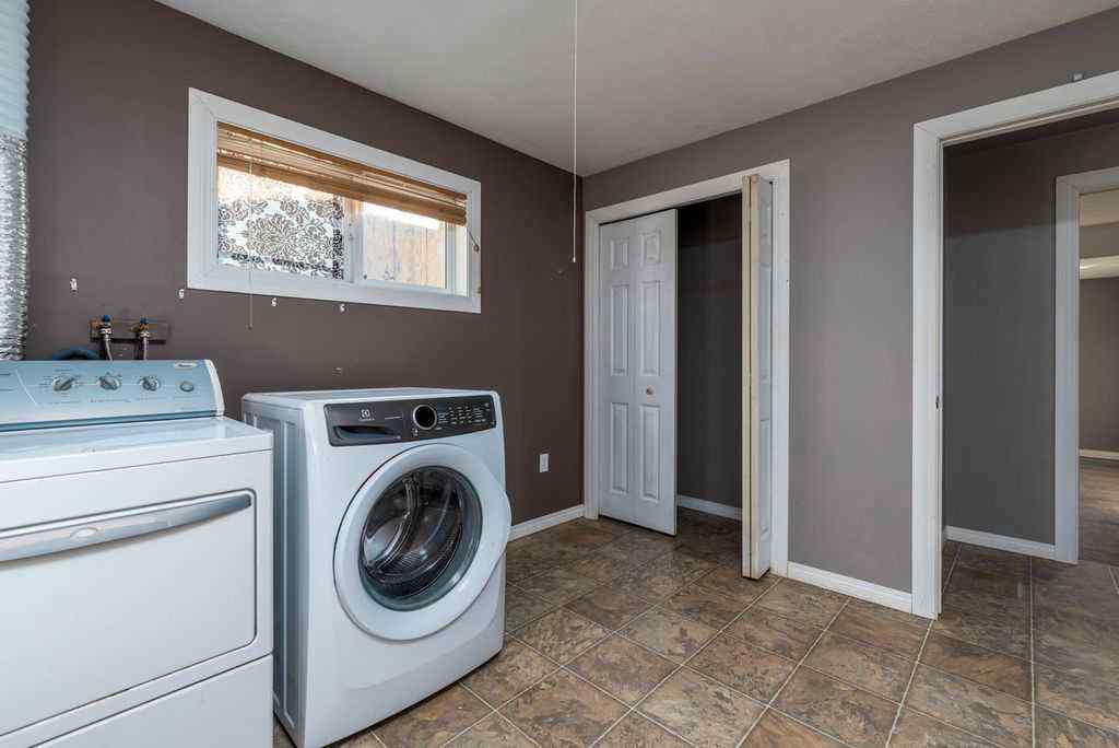 MLS® A2265196 - 6711 39A Street  in Parkview Estates Lloydminster, Residential