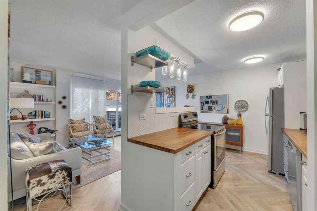 MLS® A2265197 - Unit #205 1626 14 Avenue SW in Sunalta Calgary, Residential