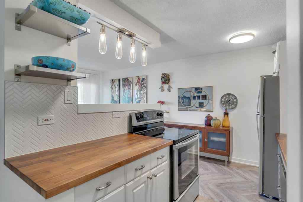 MLS® A2265197 - Unit #205 1626 14 Avenue SW in Sunalta Calgary, Residential