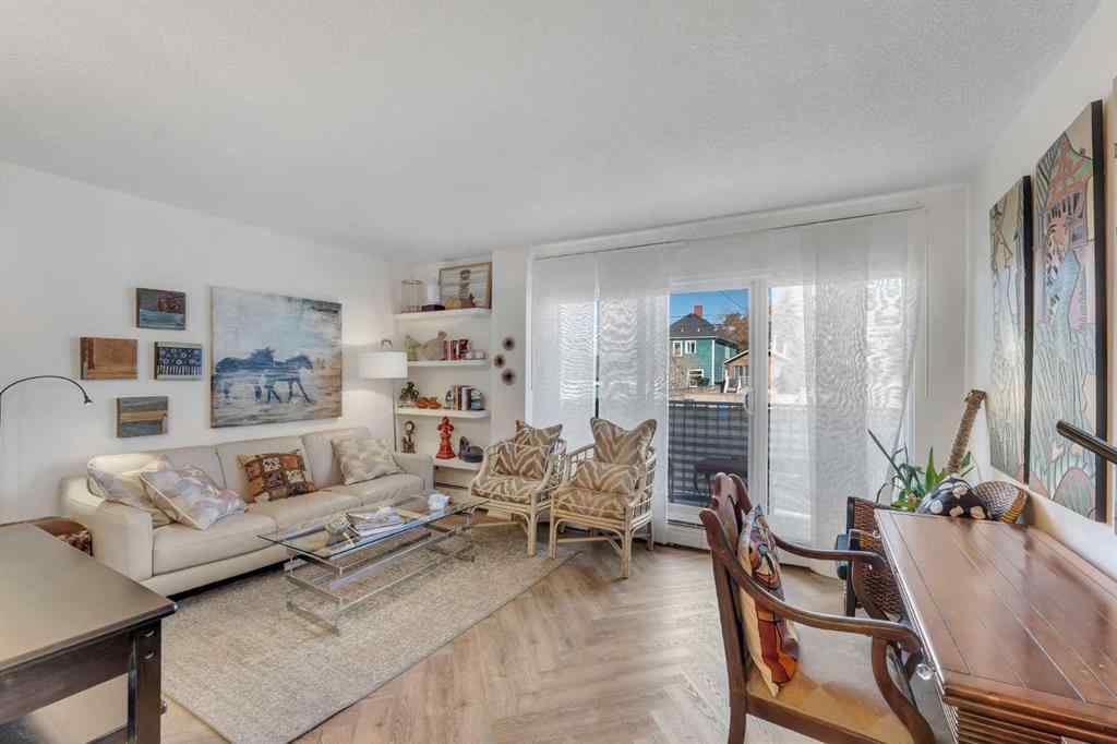 MLS® A2265197 - Unit #205 1626 14 Avenue SW in Sunalta Calgary, Residential