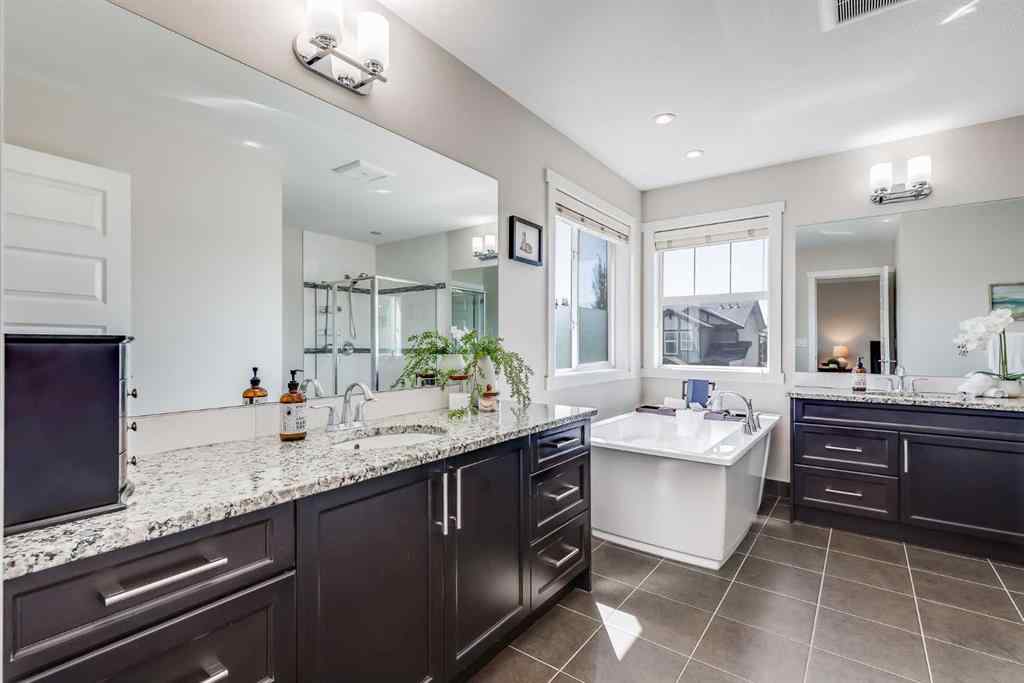 MLS® A2265199 - 362 Williamstown Green NW in Williamstown Airdrie, Residential