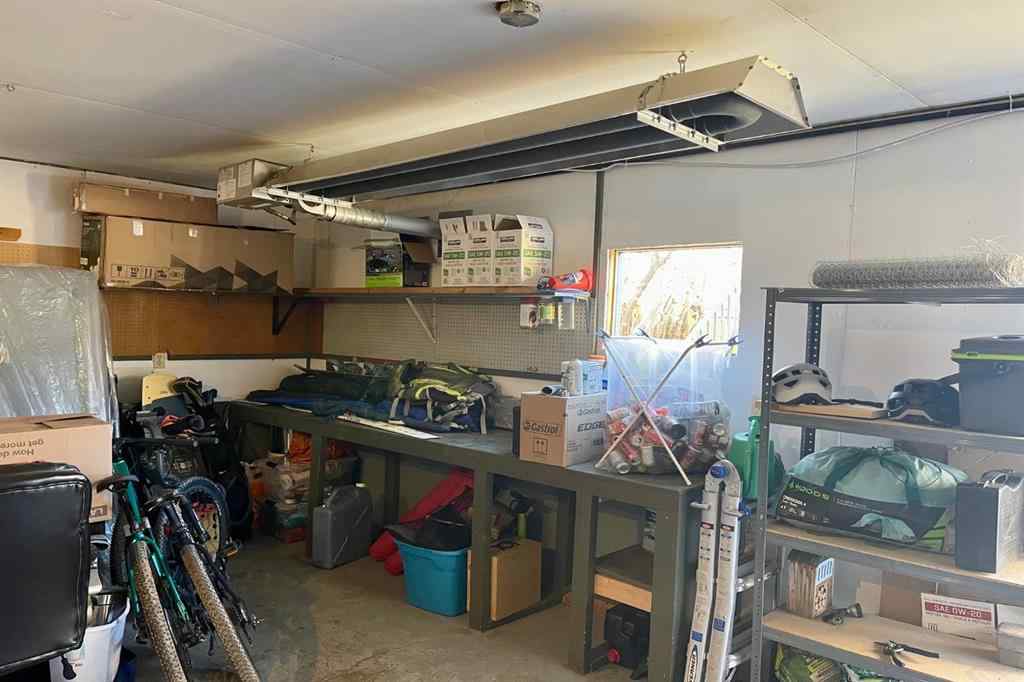 MLS® A2265205 - 1452 Lake Sylvan Drive SE in Bonavista Downs Calgary, Residential