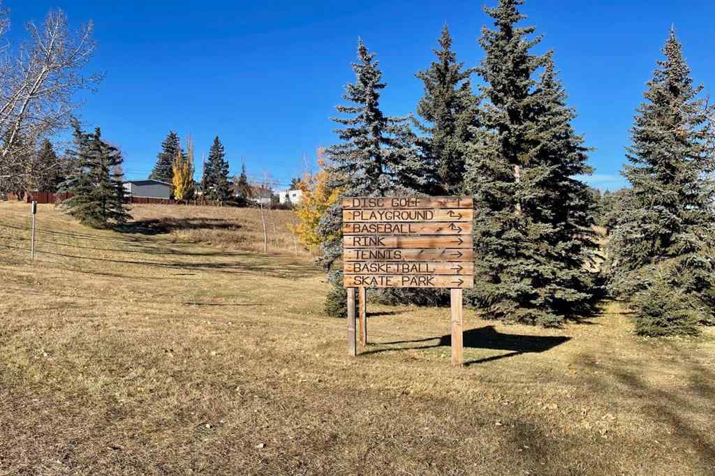 MLS® A2265205 - 1452 Lake Sylvan Drive SE in Bonavista Downs Calgary, Residential