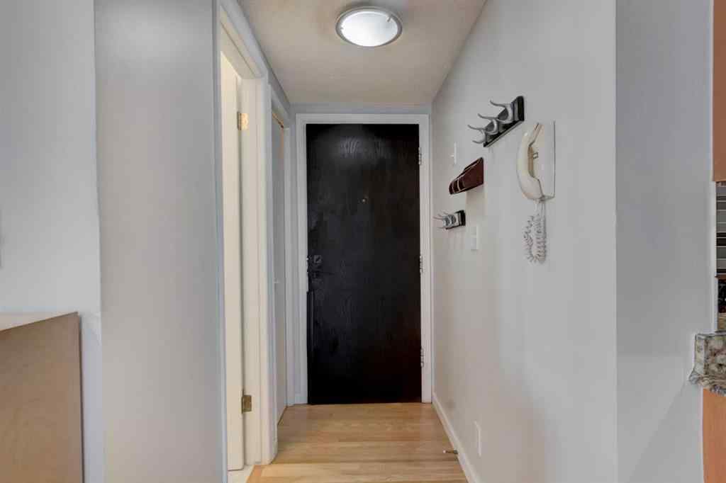 MLS® A2265211 - Unit #3 1921 5 Street SW in Cliff Bungalow Calgary, Residential