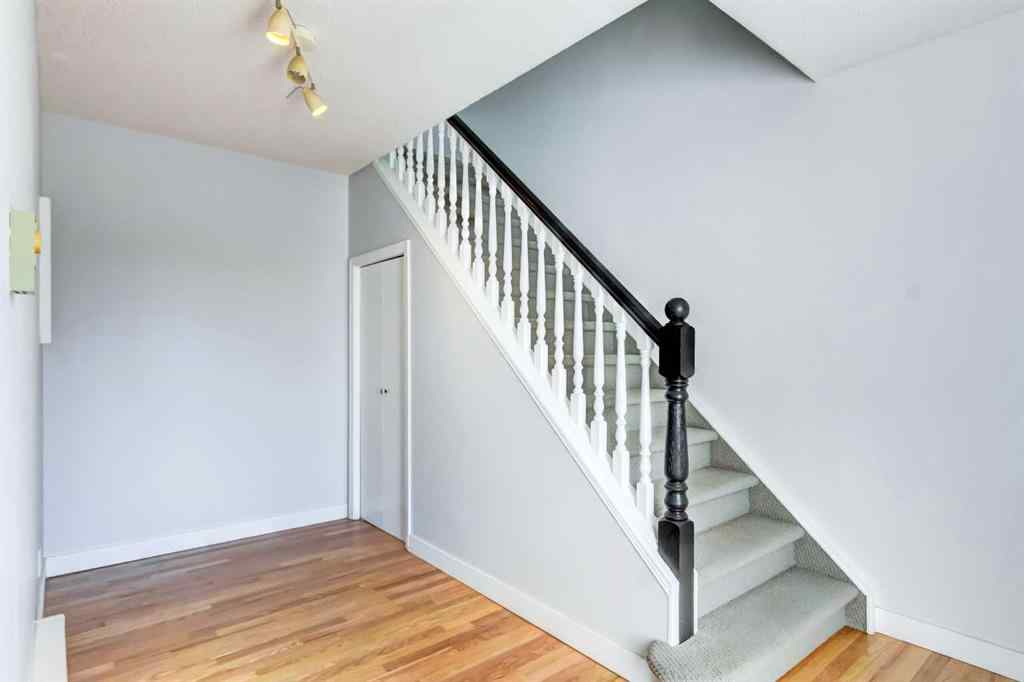 MLS® A2265211 - Unit #3 1921 5 Street SW in Cliff Bungalow Calgary, Residential