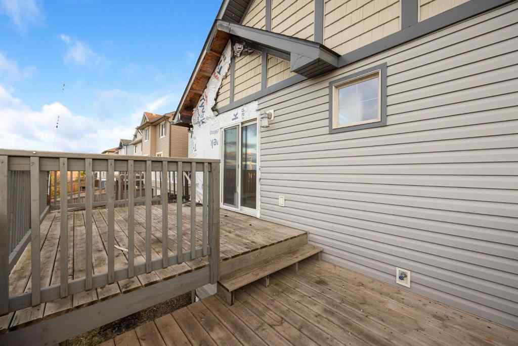 MLS® A2265213 - 354 Grosbeak Way  in Eagle Ridge Fort McMurray, Residential