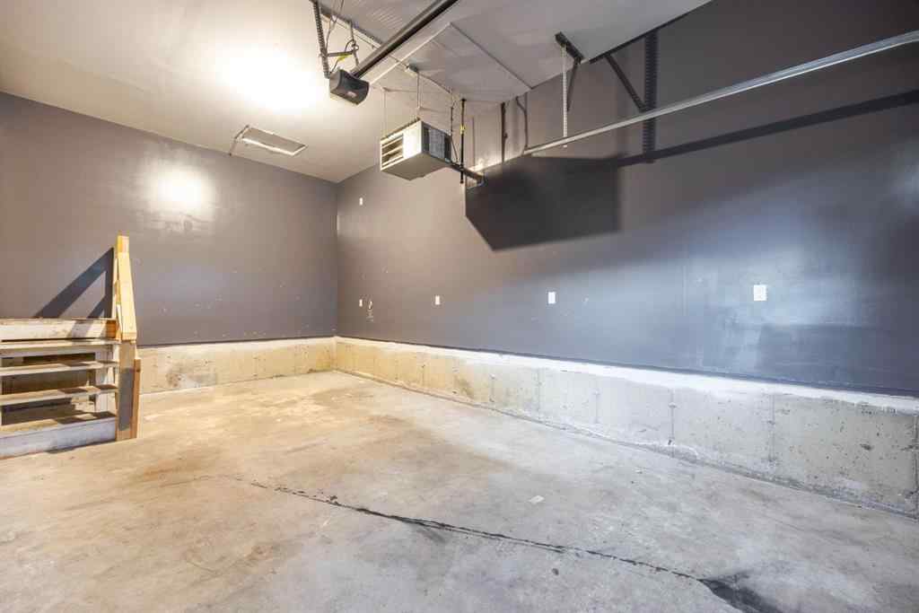 MLS® A2265213 - 354 Grosbeak Way  in Eagle Ridge Fort McMurray, Residential