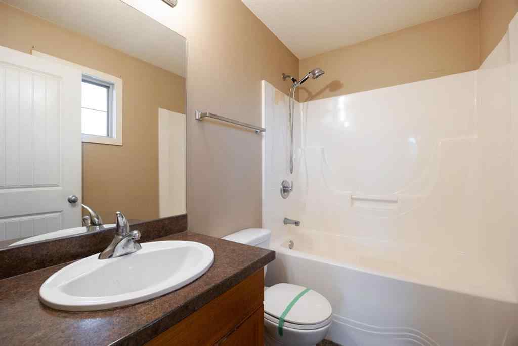 MLS® A2265213 - 354 Grosbeak Way  in Eagle Ridge Fort McMurray, Residential