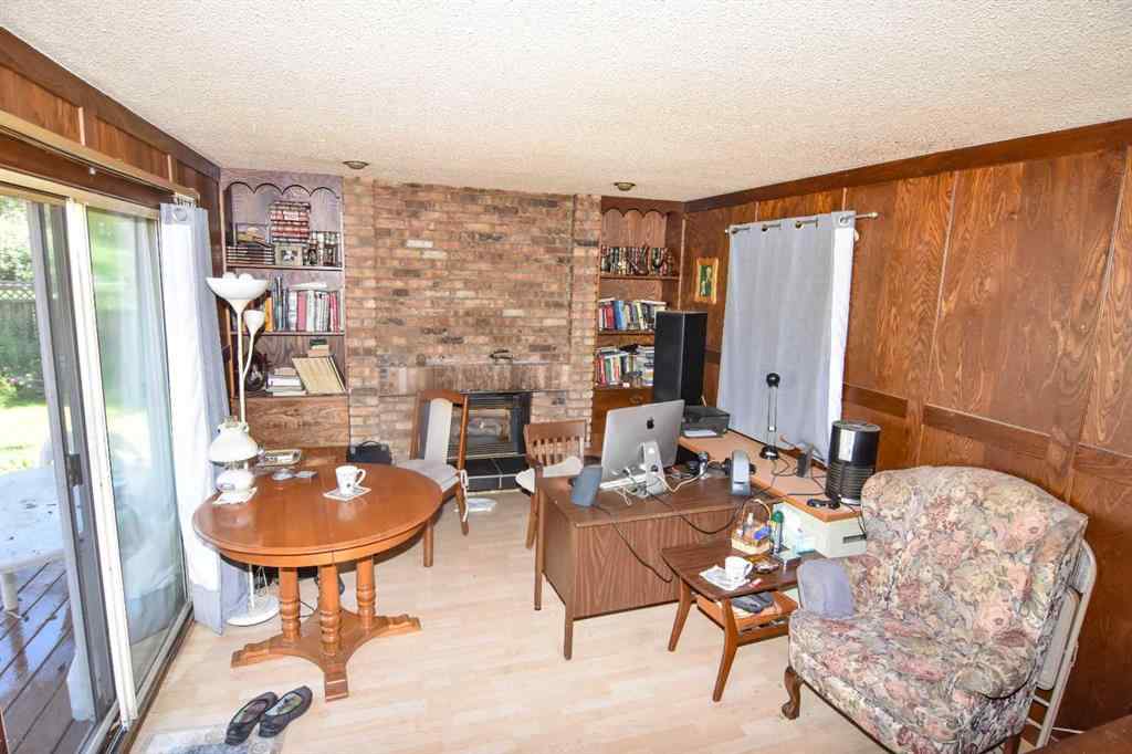 MLS® A2265216 - 1140 Trafford Drive NW in Thorncliffe Calgary, Residential